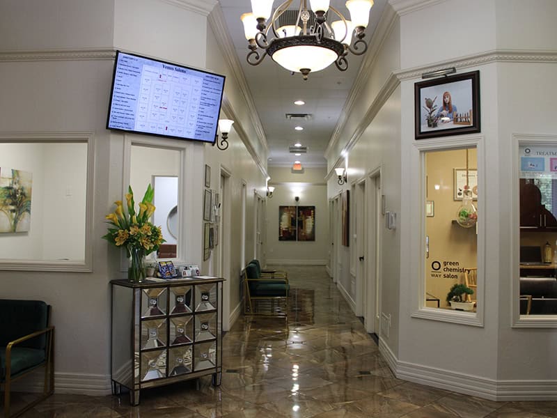 venus salon suites foyer